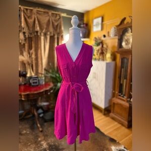 DKNY Sleeveless size 4